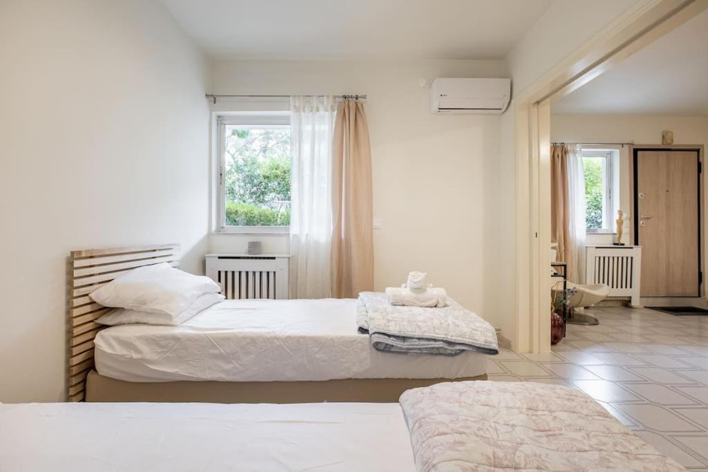 Hermes Riviera View Apartment Athens